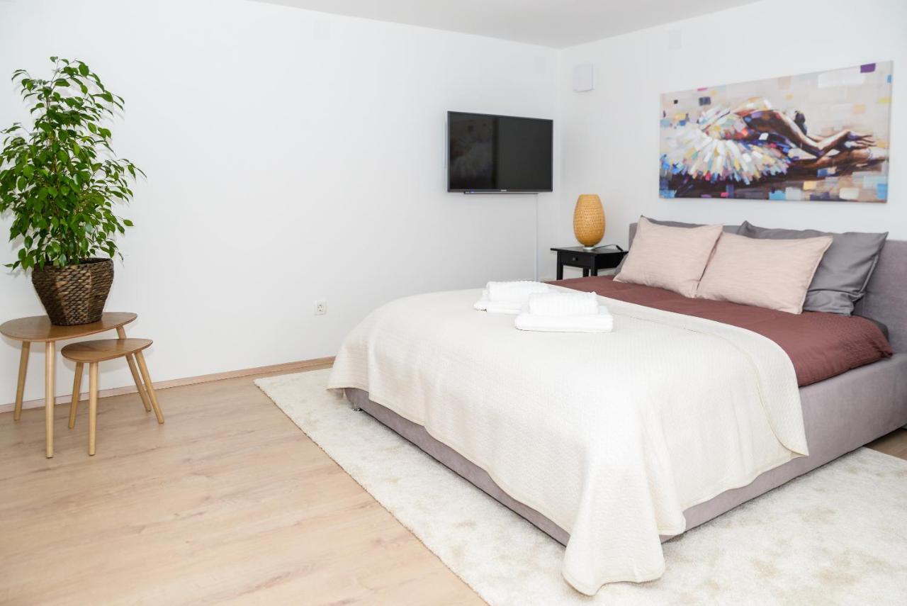 Dreamy Garden Zagreb Apartment Екстериор снимка